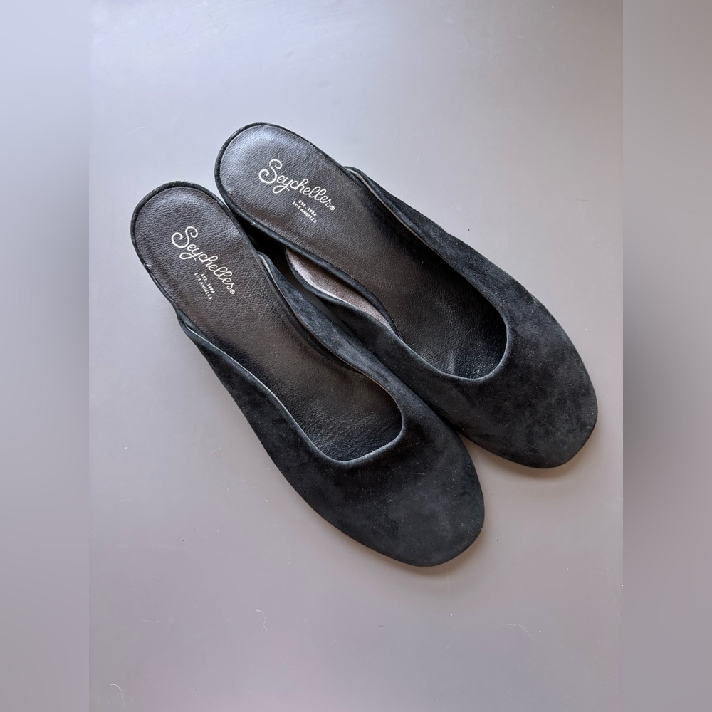 Seychelles Chorus Mule- 10 - Picture 2 of 9